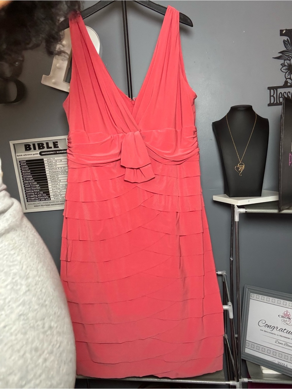 Jones Studio Coral Pink V-Neck Tiered Ruffle Dress